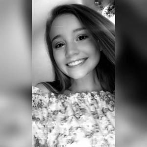 Meet your Posher, Alissa